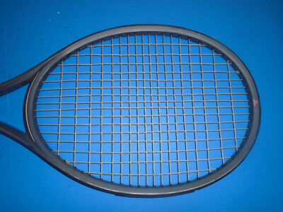 Yamaha 97L Tennis Racquet. 4 1/4. 11.55 oz. 16x18. 18mm beam. VG