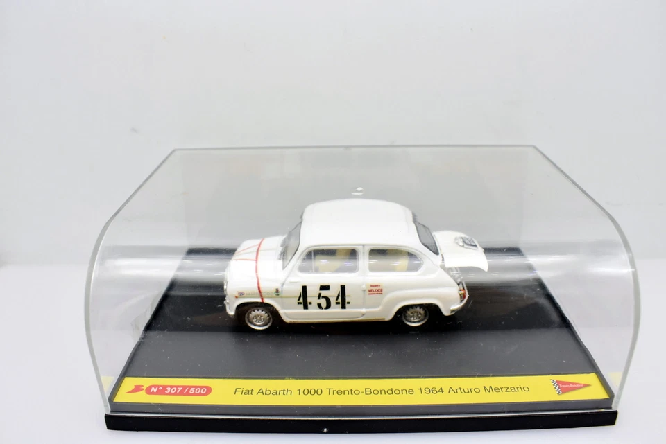 Modellino auto scala 1:43 Fiat Abarth 600 1000 BRUMM modellismo collezione asta - Immagine 2 di 4