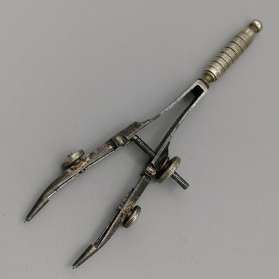 Vintage Kompass Zeichnung Zeicheninstrument Werkzeug Technik Architektur 