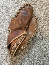 Vintage Baseball Glove Wilson Trapper Mitt Leather RHT