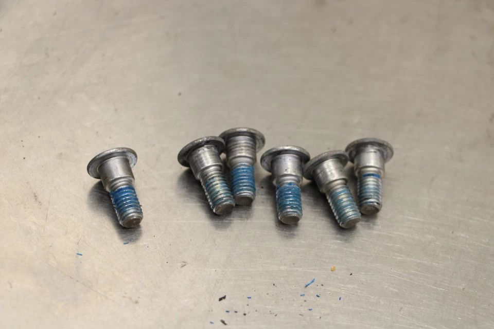 08-20 SUZUKI HAYABUSA GSX1300R REAR BACK BRAKE ROTOR BOLTS DISC HARDWARE SCREW - Изображение 3 из 4