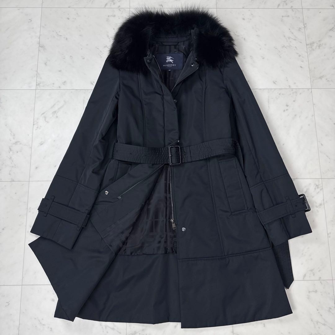 Burberry  Excellent Condition  London Padded Fur Coat Fox Black Size 40