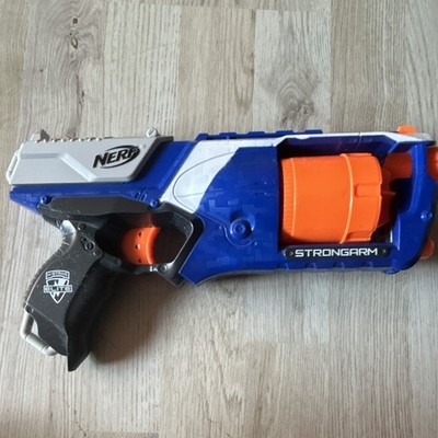 Nerf Strongarm Blaster mit 6 Darts gebraucht TOP