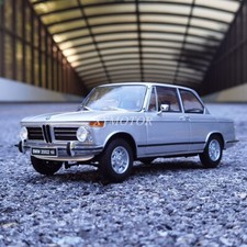 Kyosho 1:18 BMW 2002 Tii Diecast model Car Toys Hobby Gifts Collection Display