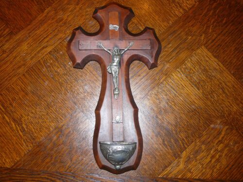 Ancienne croix en bois de plus de 100 ans chaudière à eau bénite richement décorée - Photo 1/8