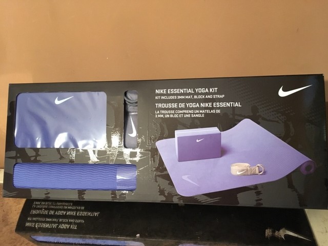 nike yoga set