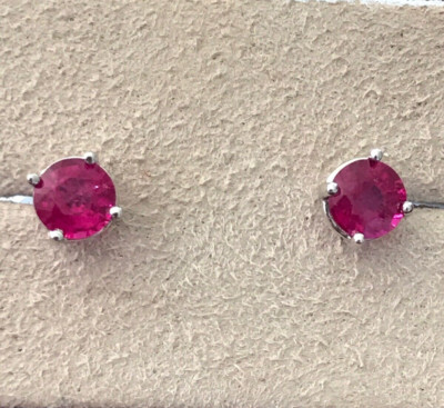 Rubin Ohrringe 14 Karat Weißgold Ohrstecker mit 1,30 ct TW natürlichen Rubinen, Neu!