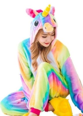 Jumpsuit Einhorn ''Rainbow'' mit Kapuze super weich Baggie Serie
