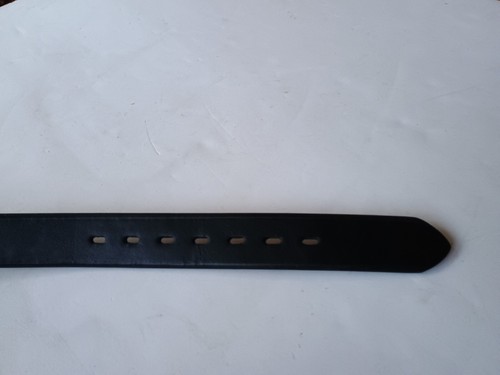 LEVI'S Reversible Black / Brown Belt Men's Size M 26 - 28 - Picture 4 of 5