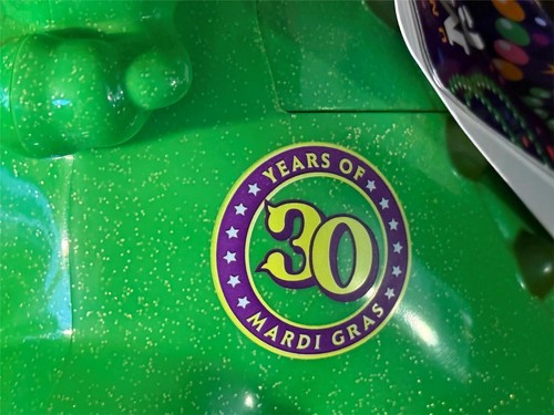 Universal Studios Mardi Gras Parade King Gator Popcorn Bucket 2024 Lights Up New - Picture 6 of 12