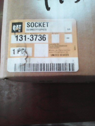 Genuine OEM Caterpillar CAT Socket 131-3736 V - Picture 3 of 4