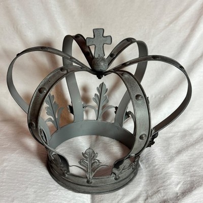 Silver Regal Lightweight 10'' Metal Crown Home Accent Decor Cross Top