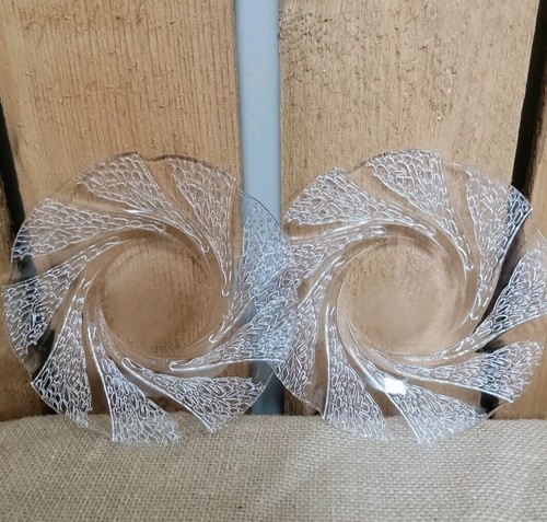 Set Of 4 KIG Indonesia Clear Glass Dessert Plates With Web Swirl Pattern 7in - 第 1/4 張圖片