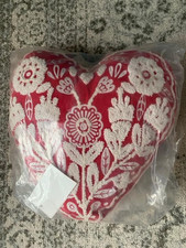 West Elm Pottery Barn Scandi Heart Pillow, 16X16in, Red