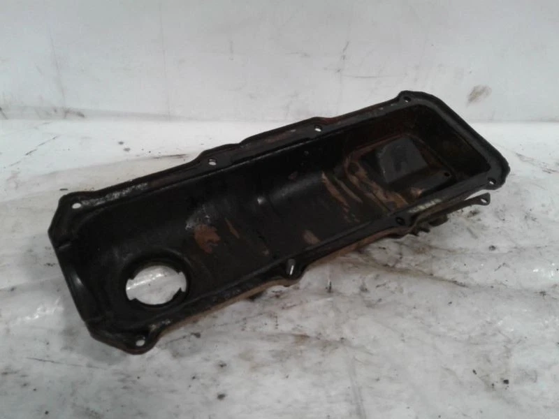 Cubierta de válvula 4000 1982 1649748 Foto 2 de 3