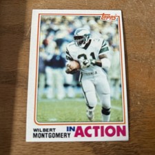 1982 Topps Football Card #453 Wilbert Montgomery In Action Eagles NmMt Free Ship