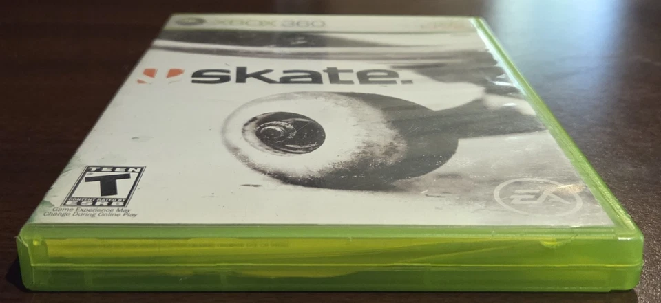 Skate | XBOX 360 | Microsoft 2009 | Case & Manual Only Authentic | No Game - Image 4 of 4