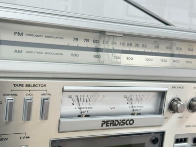 Hitachi TRK-8600RM Stereo Radio Cassette Player Vintage 1981