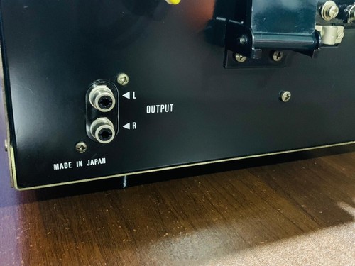 Vintage Japanese Denon Amplifier Analogue needle VU meter & radio tuner TU-501 - Picture 9 of 19