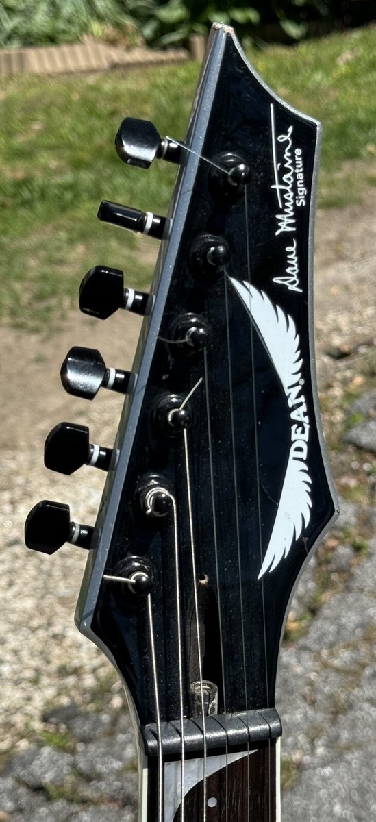 DEAN DAVE MUSTAIN Signature ギター 2011 Dean Dave Mustaine Signature Zero Electric Guitar Silver