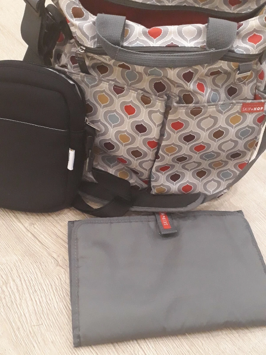 Skip hop hotsell changing backpack
