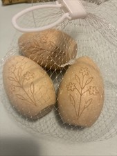 Set of 3 DIY Wood Eggs With Flowers   2  Each