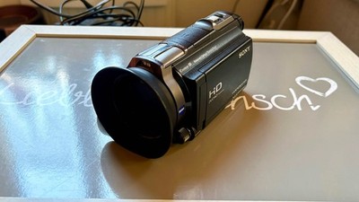 Sony HDR-CX730E Camcorder
