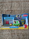 Richard Scarry's Busytown Town Hall Deluxe Playset w/ Gas Station, Figures — photo 4