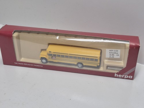 Vehículo de tren Herpa escala 1:87 HO AUTOBÚS ESCOLAR 6100 Promotex | Condition: New