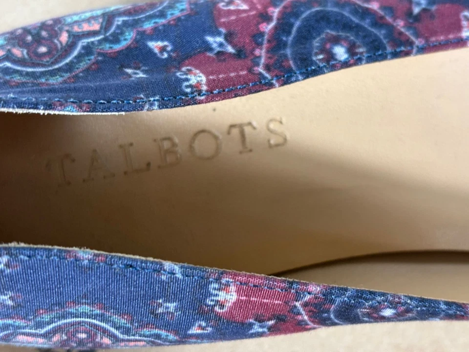 Talbots Tapestry Ballet Flats Womens Size 9AA Paisley Regal Leather Sole - Image 2 of 4