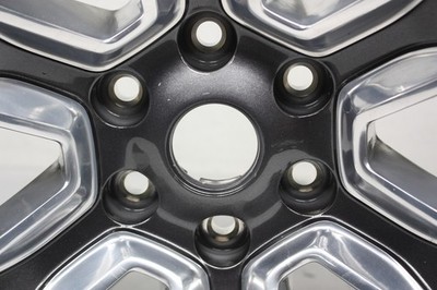 OEM 20 Inch Alloy Wheel For Ram 1500 5YD591AUAA Chrome Black spoke