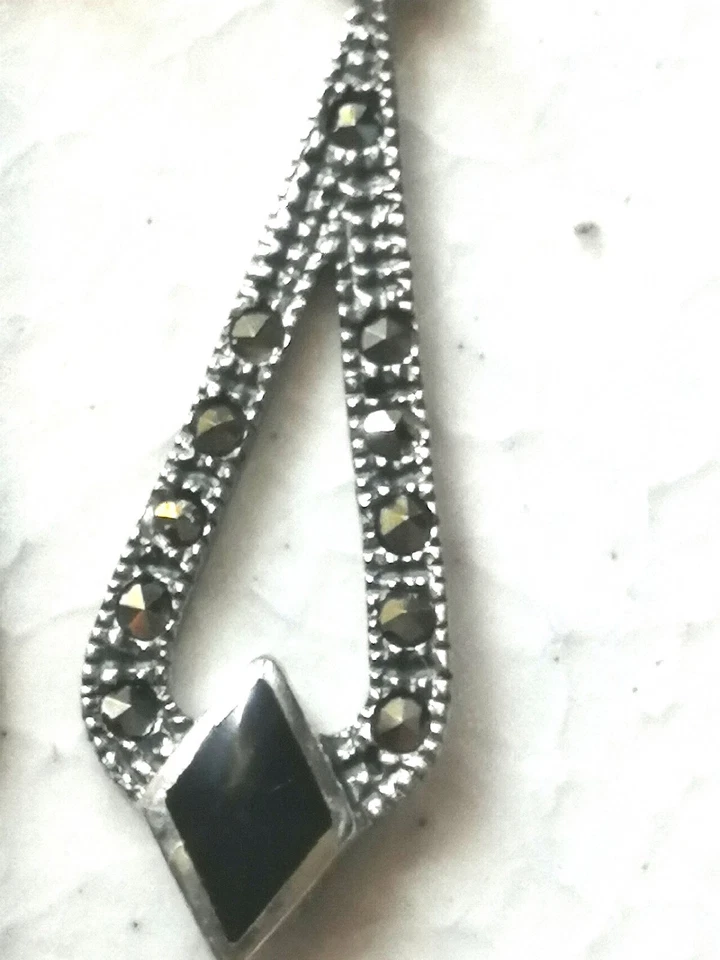 Orecchini da donna in argento pendenti con inserti in onice degli anni 50 - Immagine 2 di 4