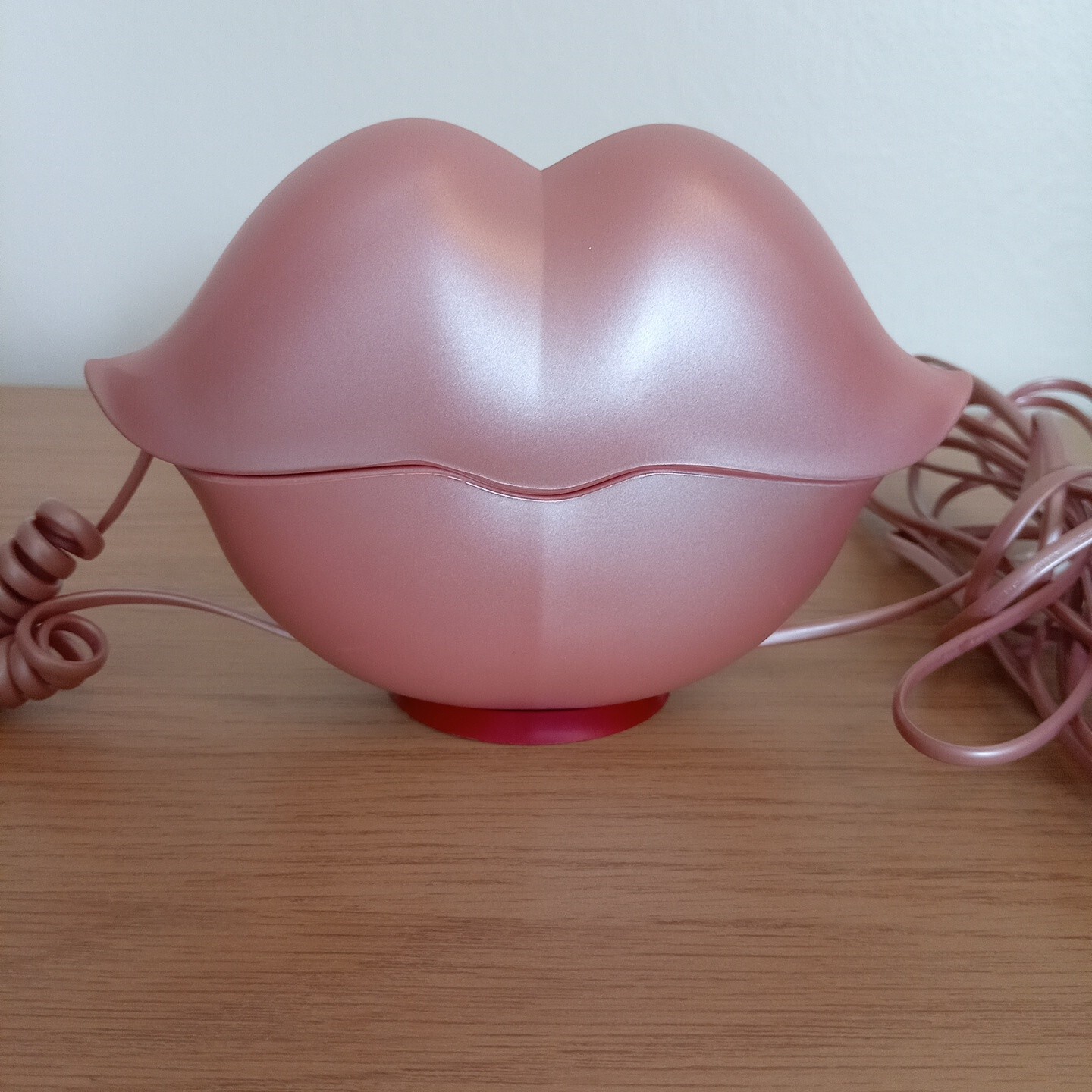 Vintage Y2K Bratz Metallic Pink Lips Phone Novelty Telephone Tested