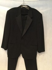 EMANUEL UNGARO Men's Tuxedo Suit w/Pleated Pant Satin Lapels/Trim Black Size 40R