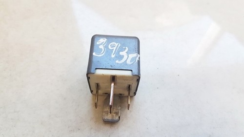 Lexus IS - CLASS 2006 Relay module 9098702025, 90987-02025  156700 #866552-81