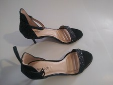 heels size 10