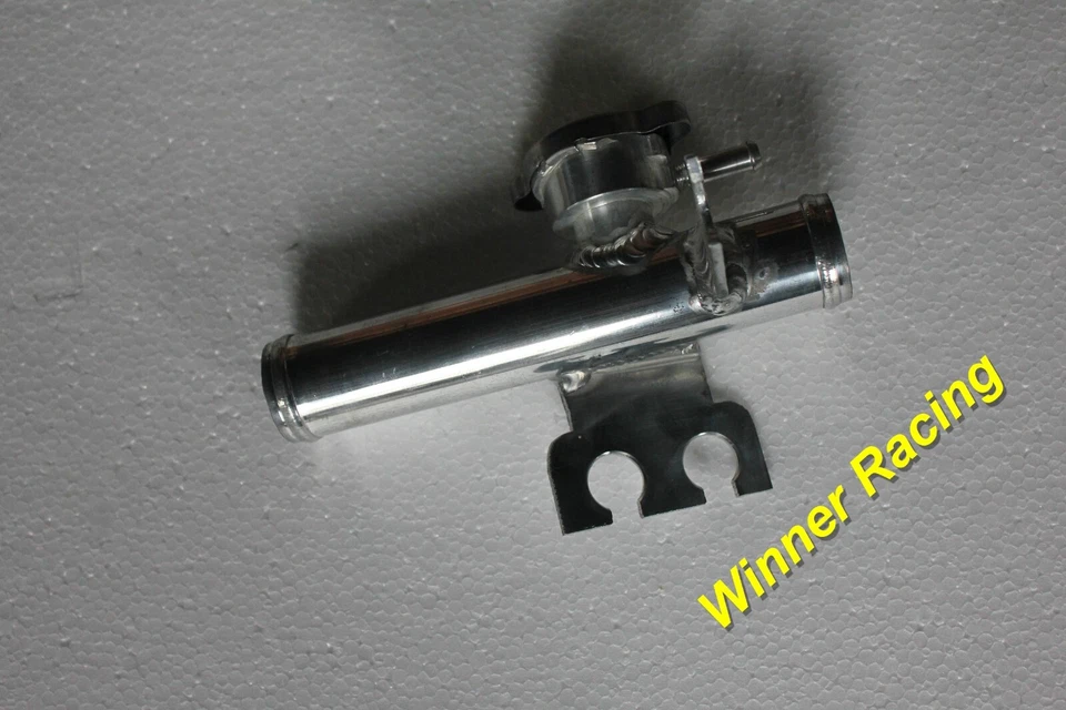 PARA TOYOTA MR2/MS AW11 1.6L 1985-1989 CUELLO DE LLENADO CON TAPA Y TUBO DE DESBORDAMIENTO Foto 2 de 4