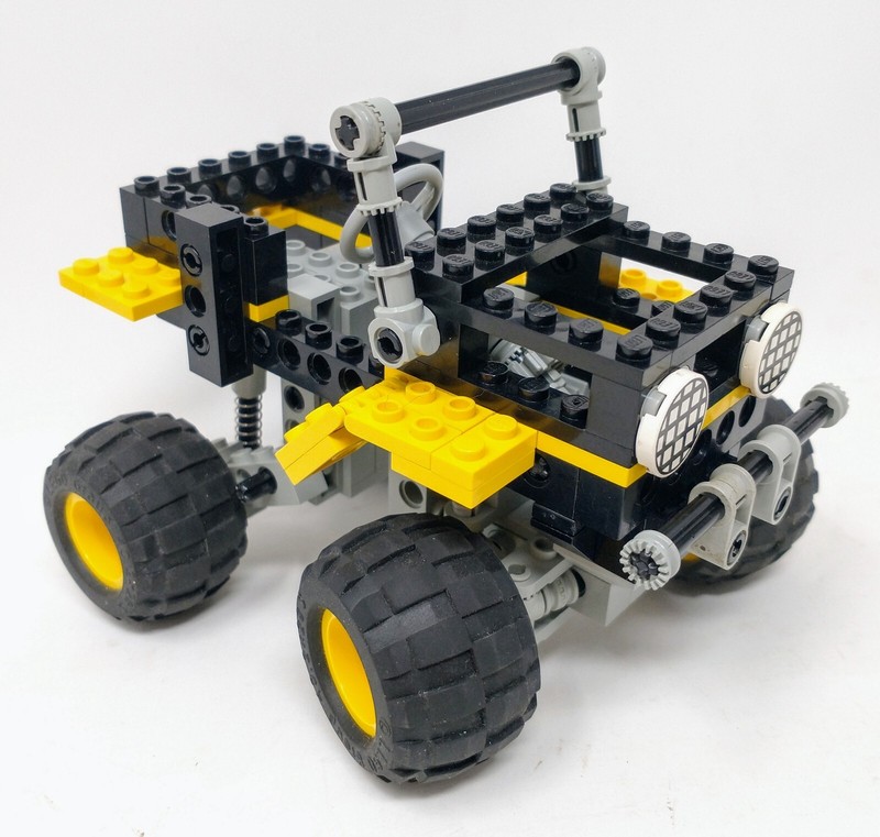 LEGO TECHNIC: Off-Roader (8816) - Used