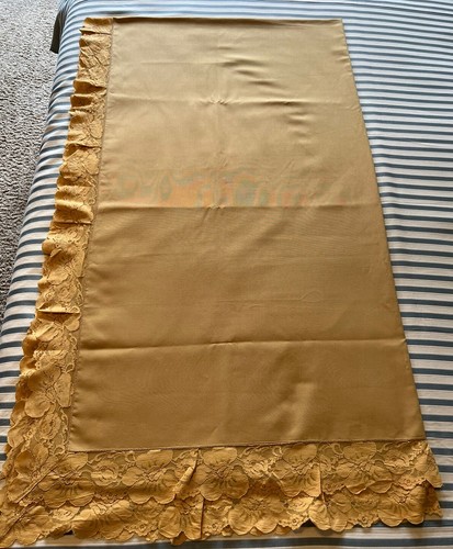 Vintage Gold Cloth With Lace Edge Tablecloth Rectangle 68” X 98” Inc Lace Edge