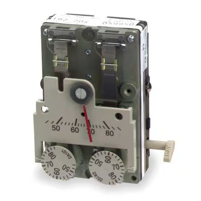 Siemens 192-204 Pneumatic Thermostat, Dual Temperature, Heating And Cooling, 2