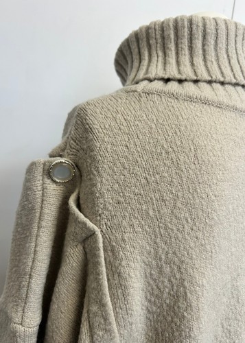 Majestic Legon Beige Turtleneck Jumper with Button Accents Size M - #1008 - Picture 5 of 7