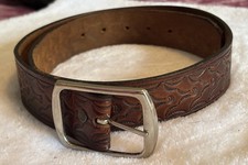 Vintage 80s Western Scalloped Embossed Bridle Cowhide Brown Belt Size 32/80
