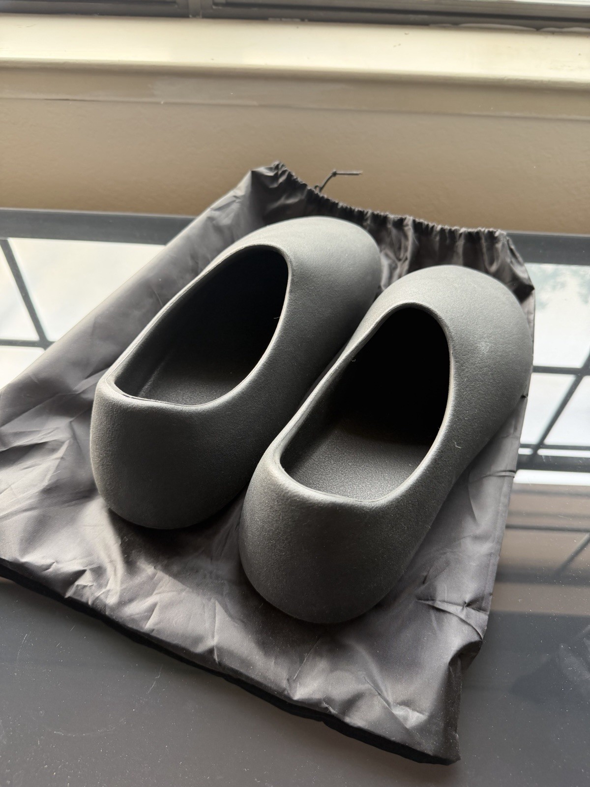 YZY Yeezy SL-01 Black Slipper Size 10 US Brand New thumbnail 3