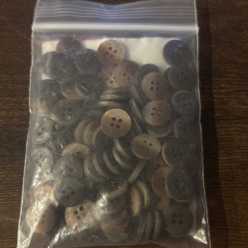 Pkg of 100 SMALL COFFEE BROWN 4-hole Coconut Shell Buttons 11mm Scrapbook - Picture 1 of 3