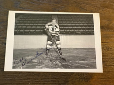 Bill Quackenbush Bruins Red Wings HOF signed autographed Hockey postcard photo