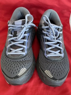 Brooks Ariel 18 Women's  9.5Running Shoes Gray Black and Purple Athletic