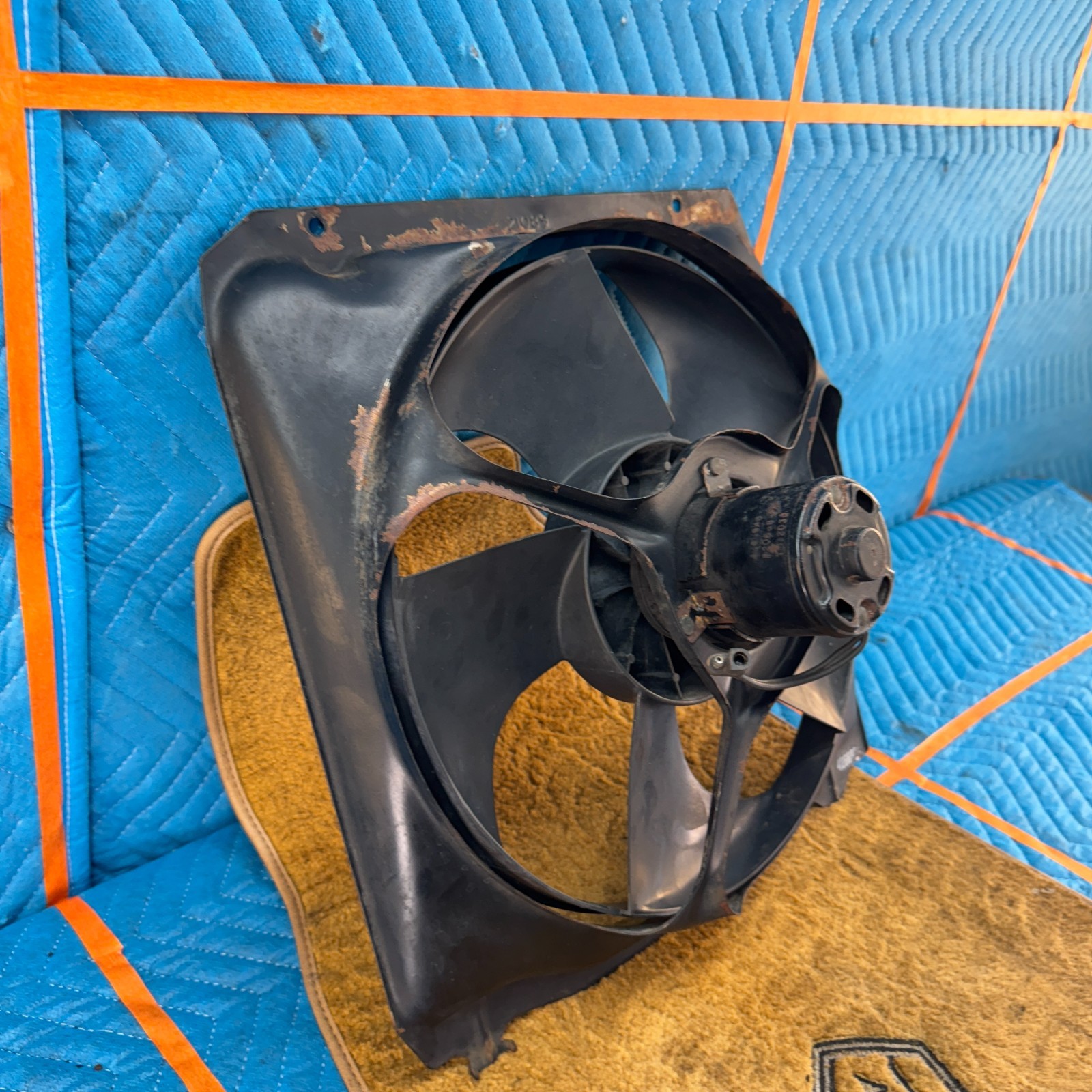 1989-1991 CHRYSLER TC MASERATI 46K Radiator Cooling Fan Assembly OEM 4266939