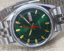 Orologio da polso uomo vintage Seiko 5 verde automatico 17 gioielli giorno/data Giappone 6309
