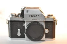 Nikon F 35mm Film SLR camera 72XXXXX Working No lens Photomic FTN FINDER screen