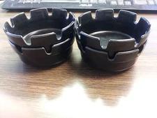 (FOUR ASHTRAYS) 4" ROUND PLASTIC BLACK CIGARETTE ASHTRAYS BARS/TAVERN/HOTELS